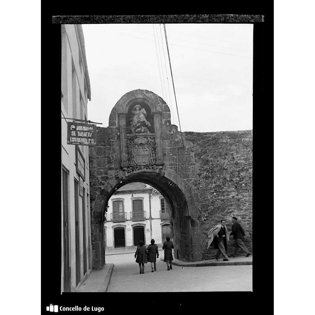 Muralla Romana de Lugo. Porta de Santiago