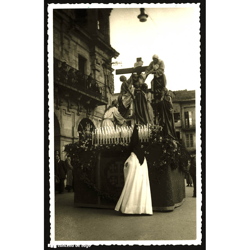 Semana Santa. Paso do Desenclavo del Señor, Cofradía del Desenclavo del Señor y de los Mayores Dolores de María Santísima