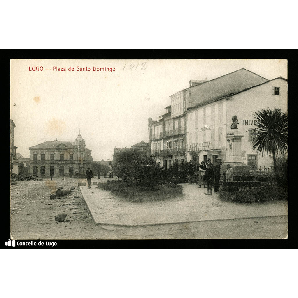 Vista da praza de Santo Domingo