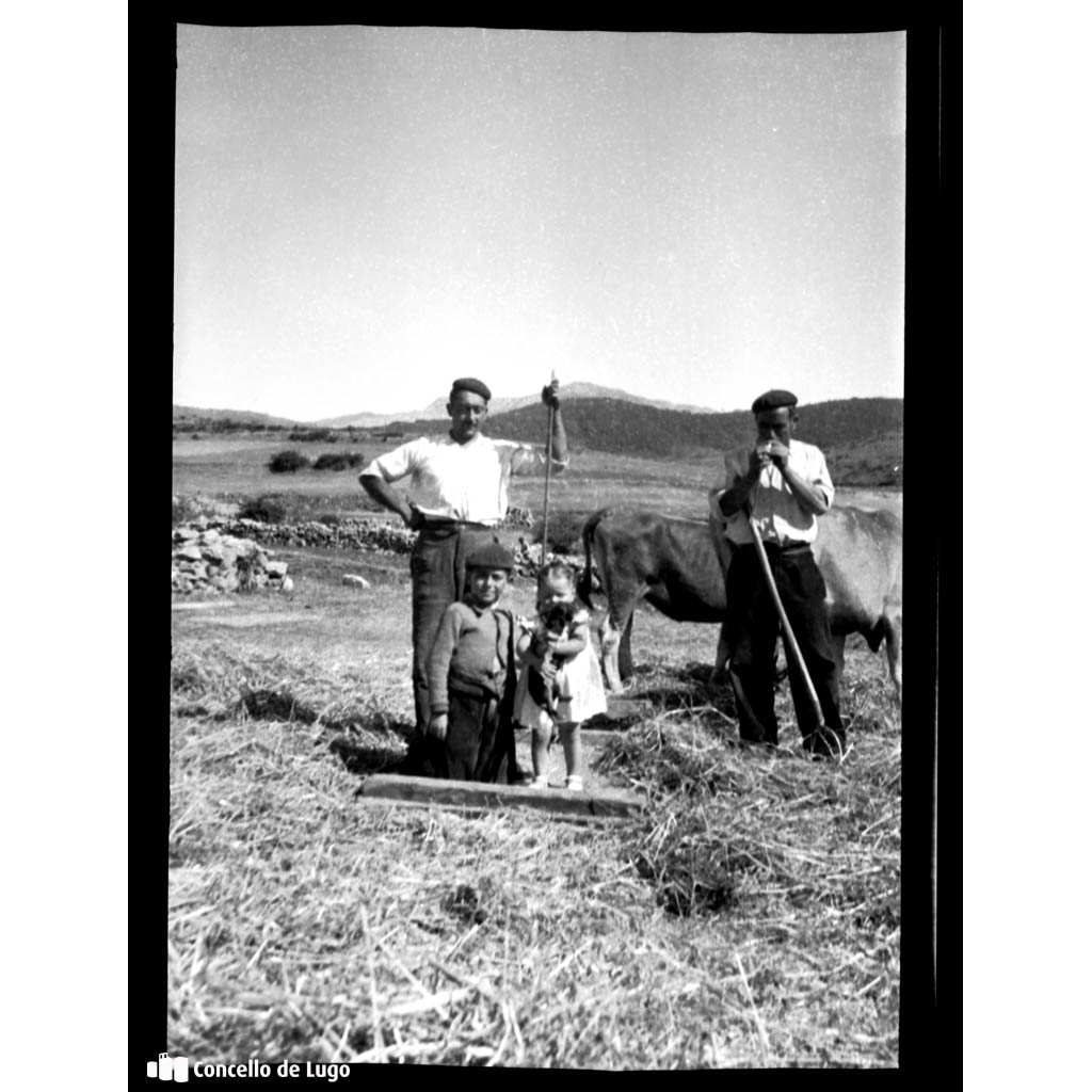 Vacacións da familia de Fernández Penedo. Retrato de grupo